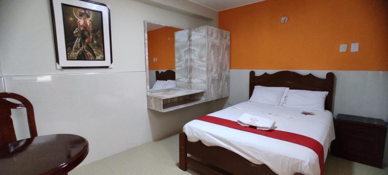 Hotel Real Bolivar Chimbote Exterior photo