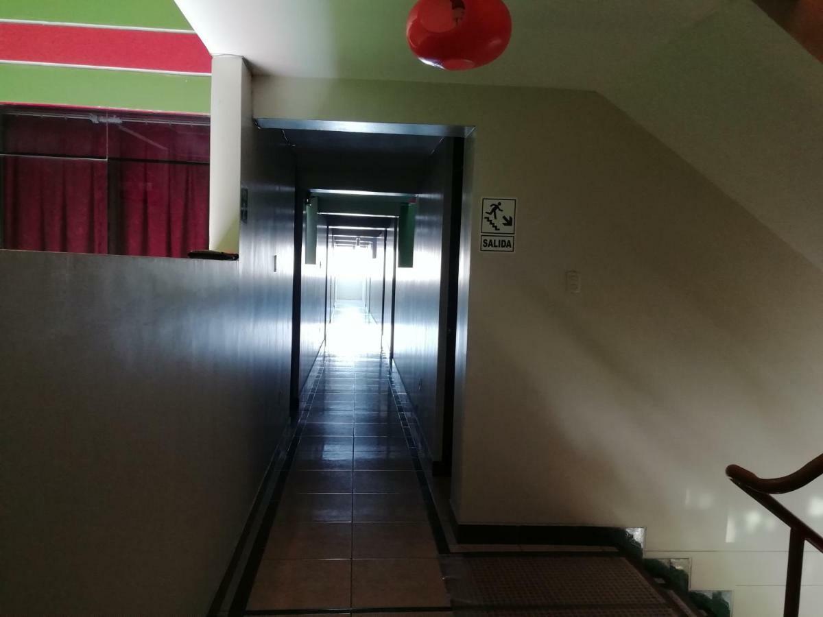 Hotel Real Bolivar Chimbote Exterior photo